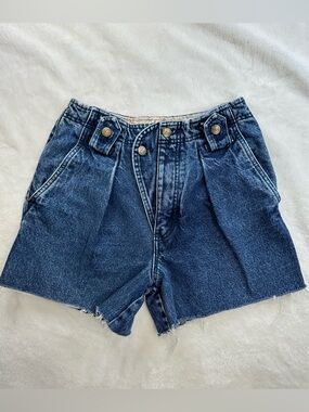 Vintage Cowboy by Whipp denim shorts Size 7/8